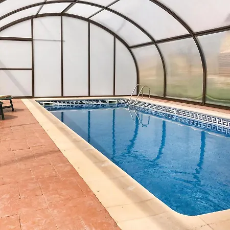 Two-bedroom Holiday In Nyaraló Villarrín de Campos